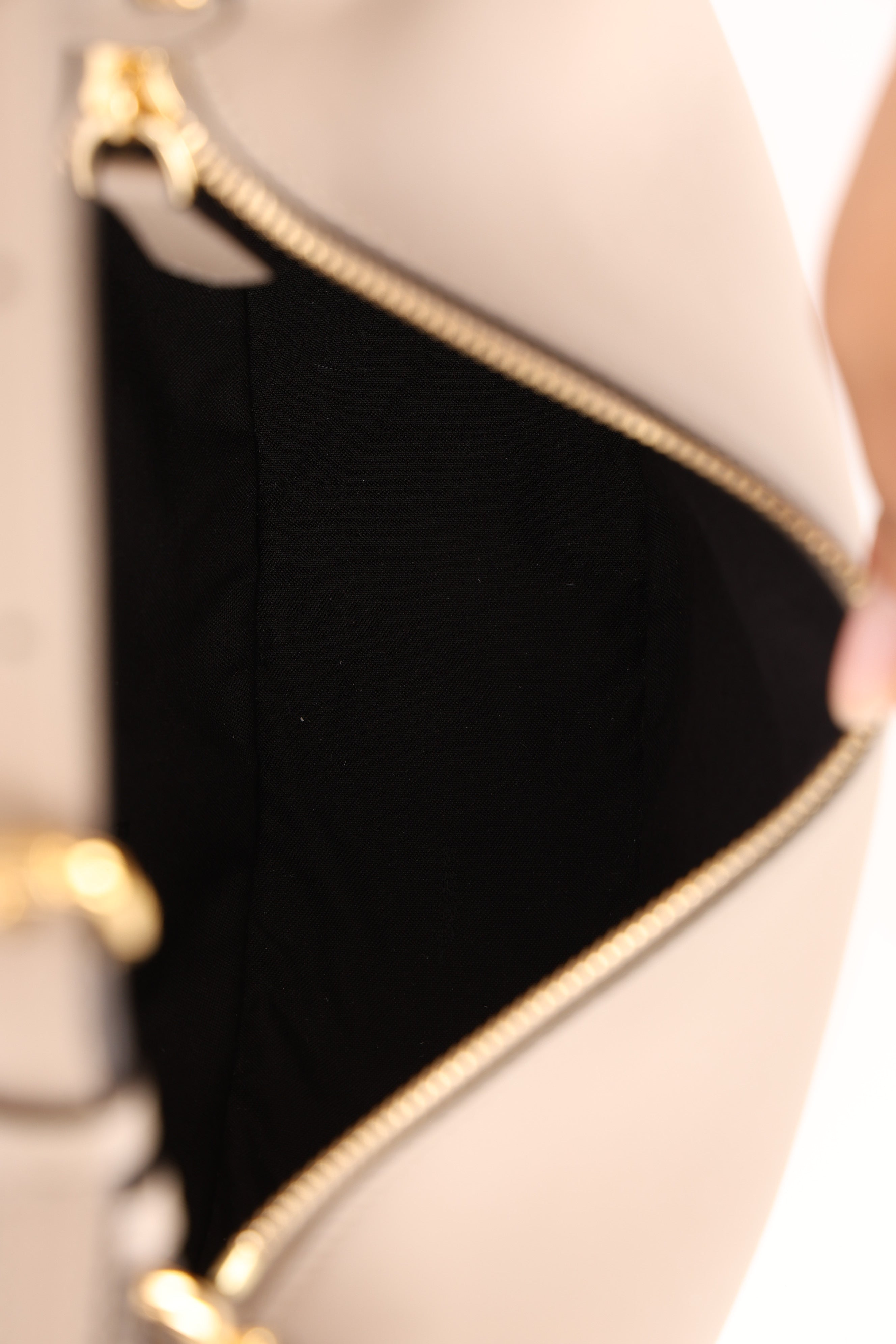 Fendi Small Fendigraphy Hobo