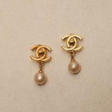 Chanel 1996 Gold Pearl Drop Turnlock Clip-On Earrings 24K GP