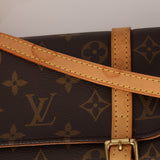 Louis Vuitton 2005 Monogram Marelle Pochette Bag