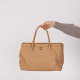 Chanel 2005 Beige Executive Cerf Medium Tote 24K GP
