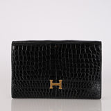 Hermès 1973 Noir Porosus Crocodile Annie Clutch GHW