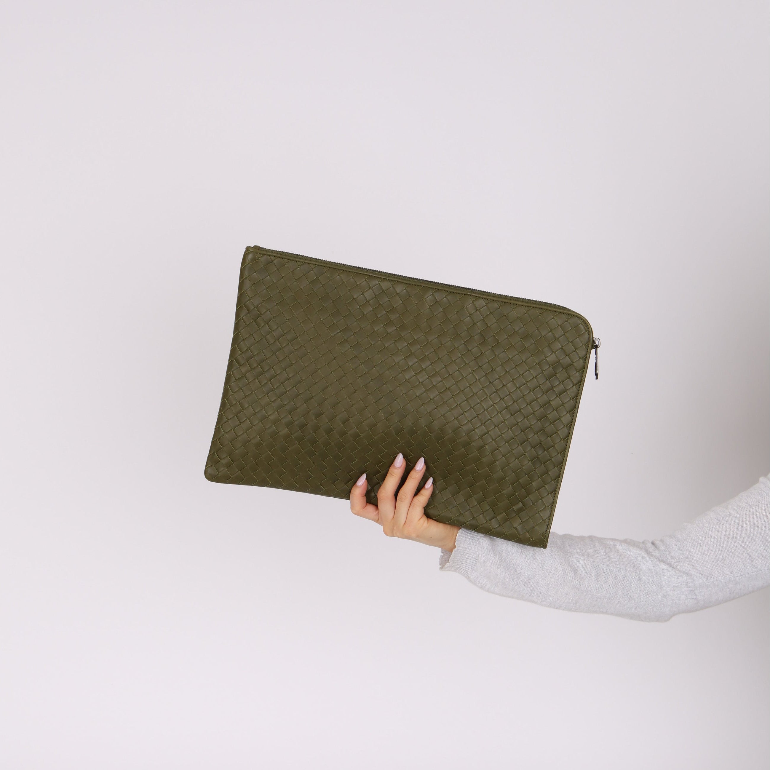 Bottega Veneta Olive Intrecciato A3 Portfolio