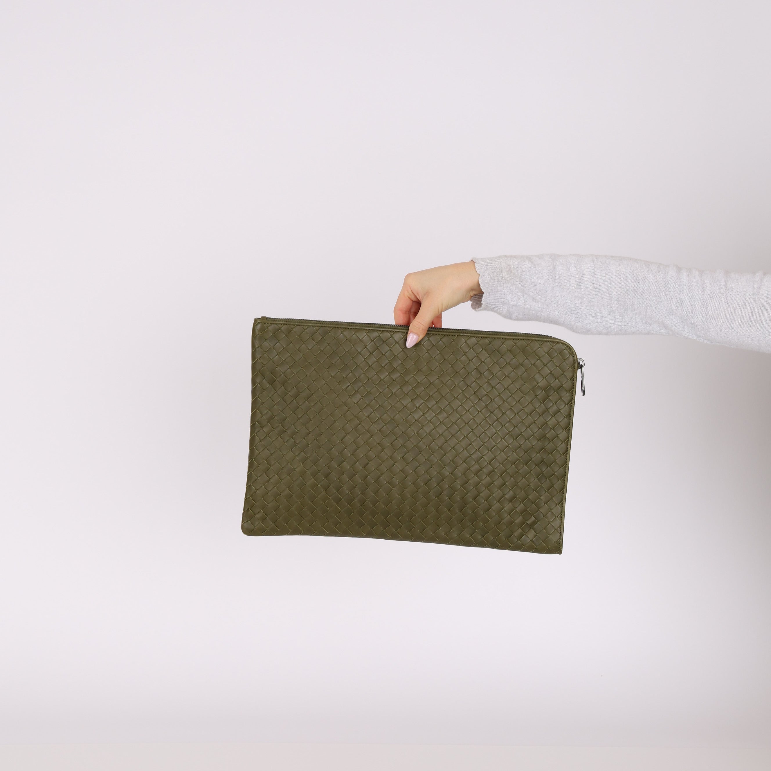 Bottega Veneta Olive Intrecciato A3 Portfolio