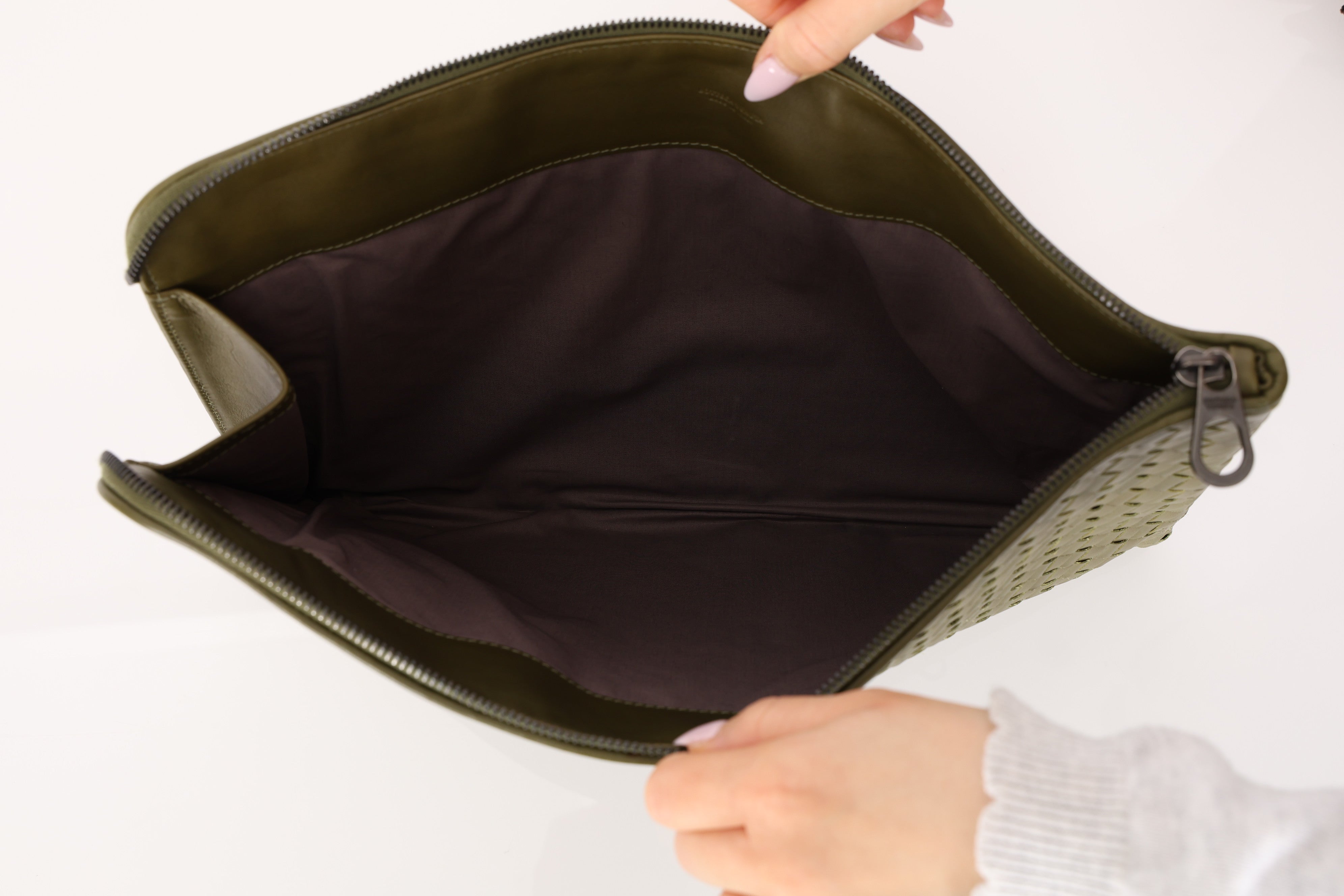 Bottega Veneta Olive Intrecciato A3 Portfolio