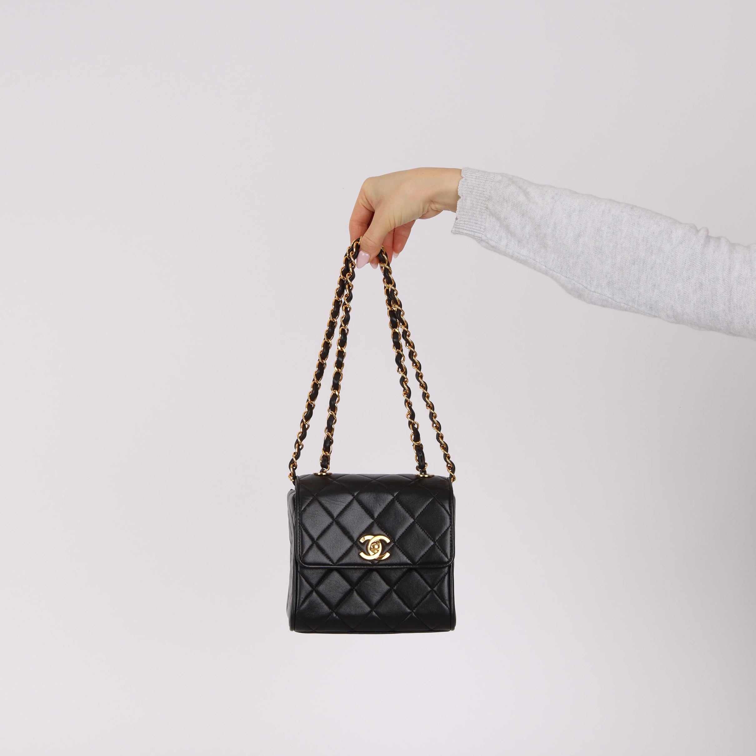 Chanel 1995 Lambskin Turnlock Square Box Flap Bag 24K GP