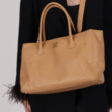Chanel 2005 Beige Executive Cerf Medium Tote 24K GP
