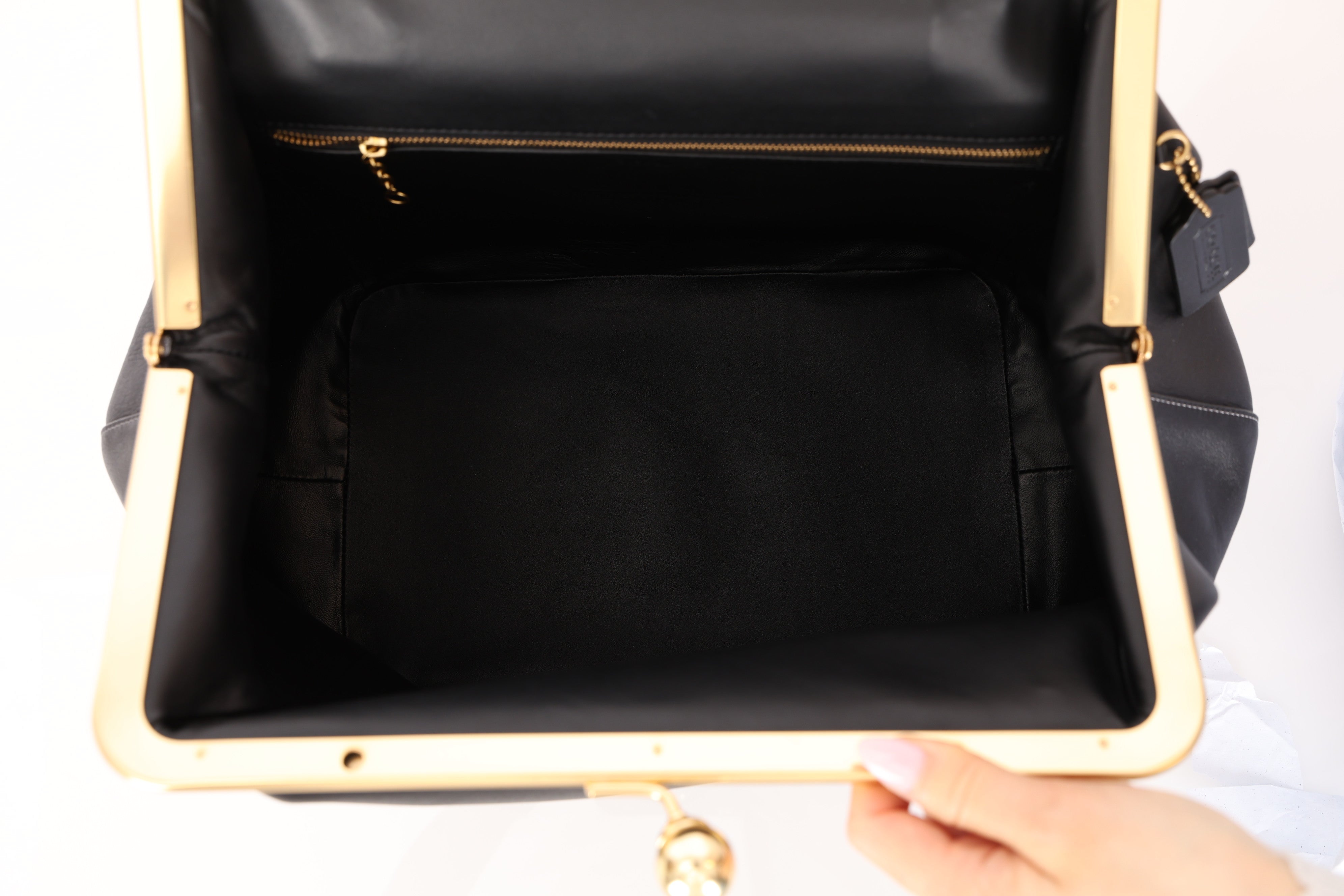 Coach Large Kisslock Frame Bag