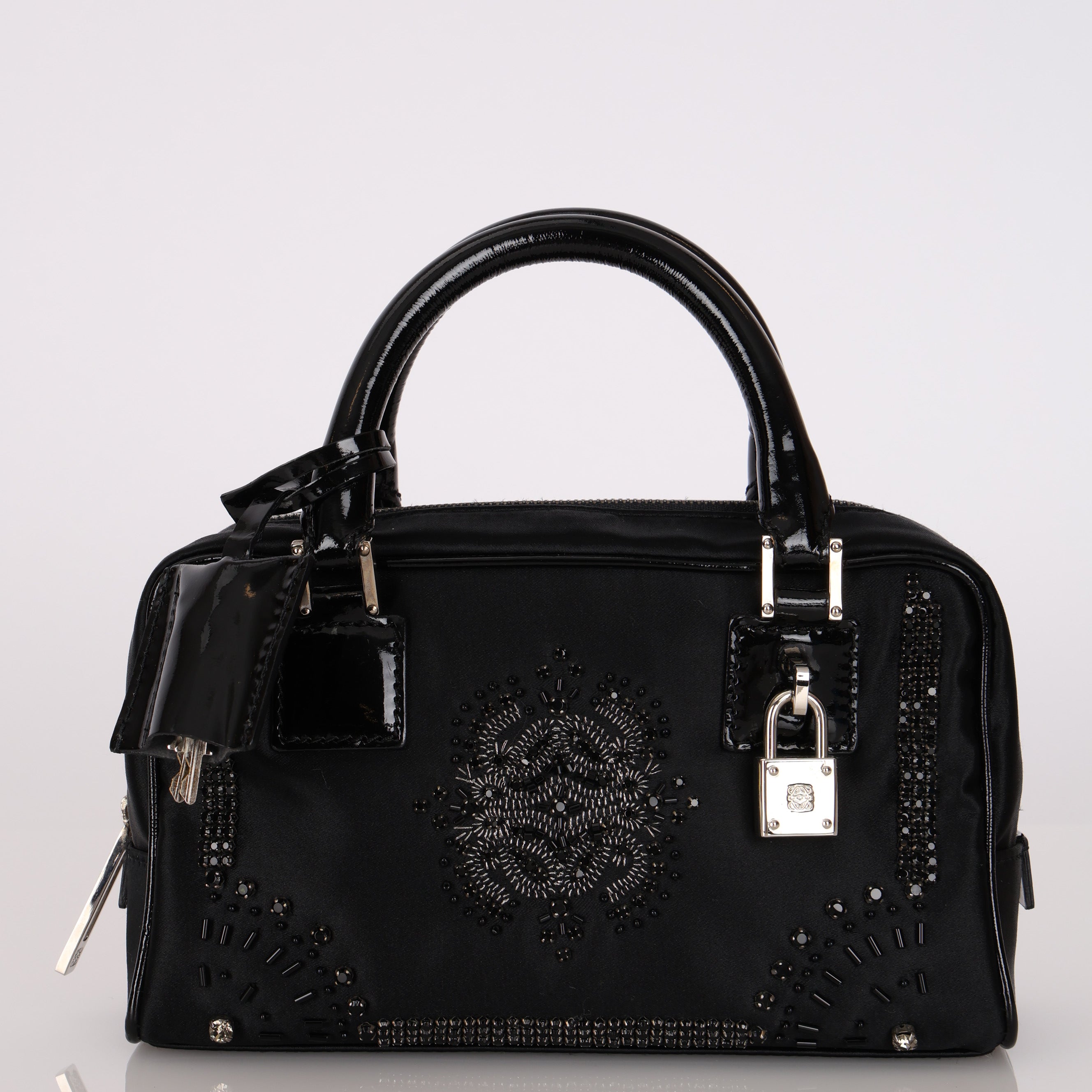 Rare Loewe Satin and Crystal Amazona 19