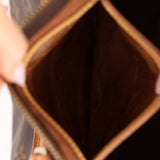 Louis Vuitton Monogram Speedy 35