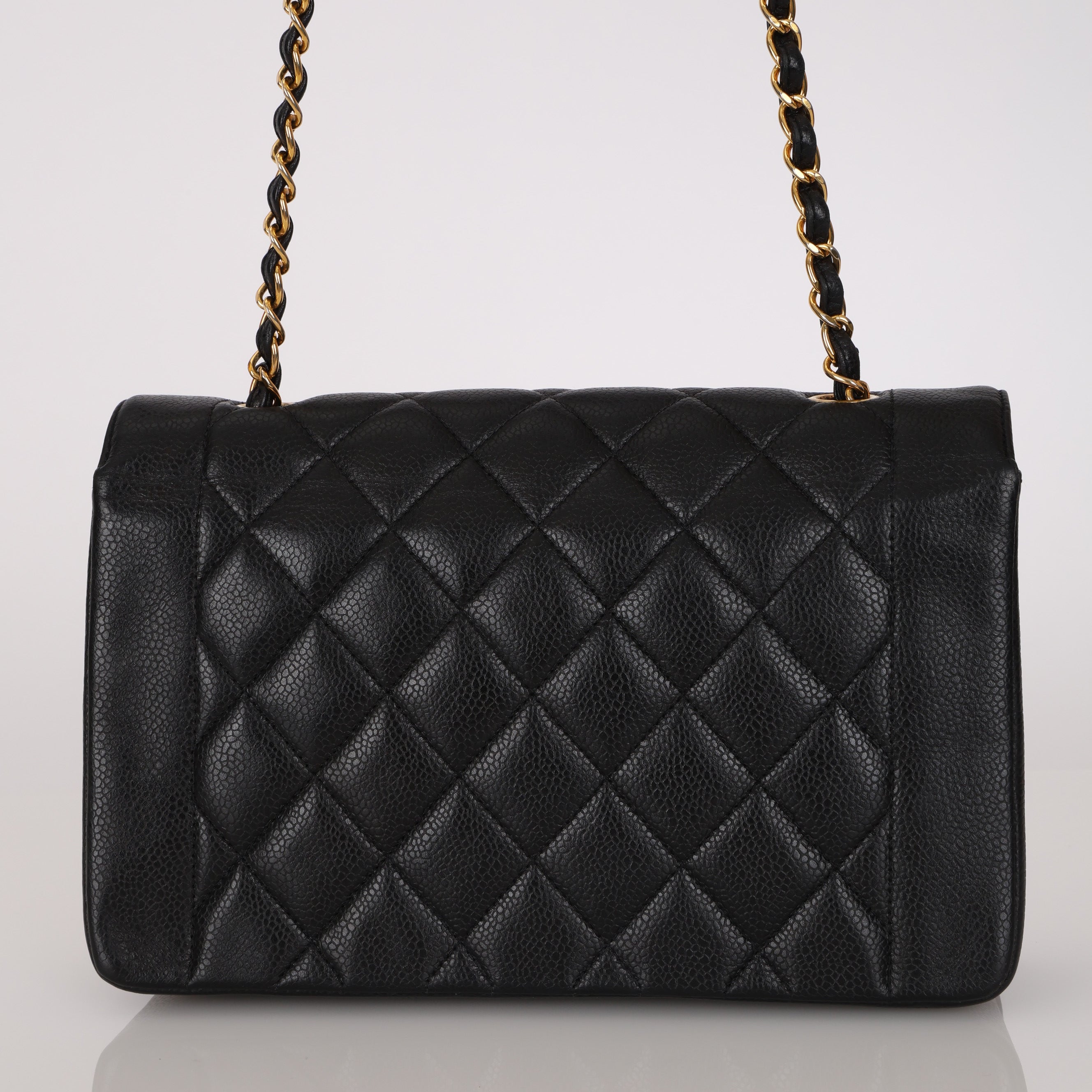 Rare Chanel 1996 Caviar Medium Diana Bag
