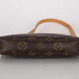 Louis Vuitton 2002 Monogram Pochette Accesories Long Strap