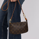 Louis Vuitton 2002 Monogram Pochette Accesories Long Strap