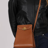 Hermès 1987 Gold Courchevel Kelly Sport 20 GHW