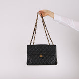 Chanel 2001 Caviar Turnlock Jumbo Classic Single Flap Bag 24K GP