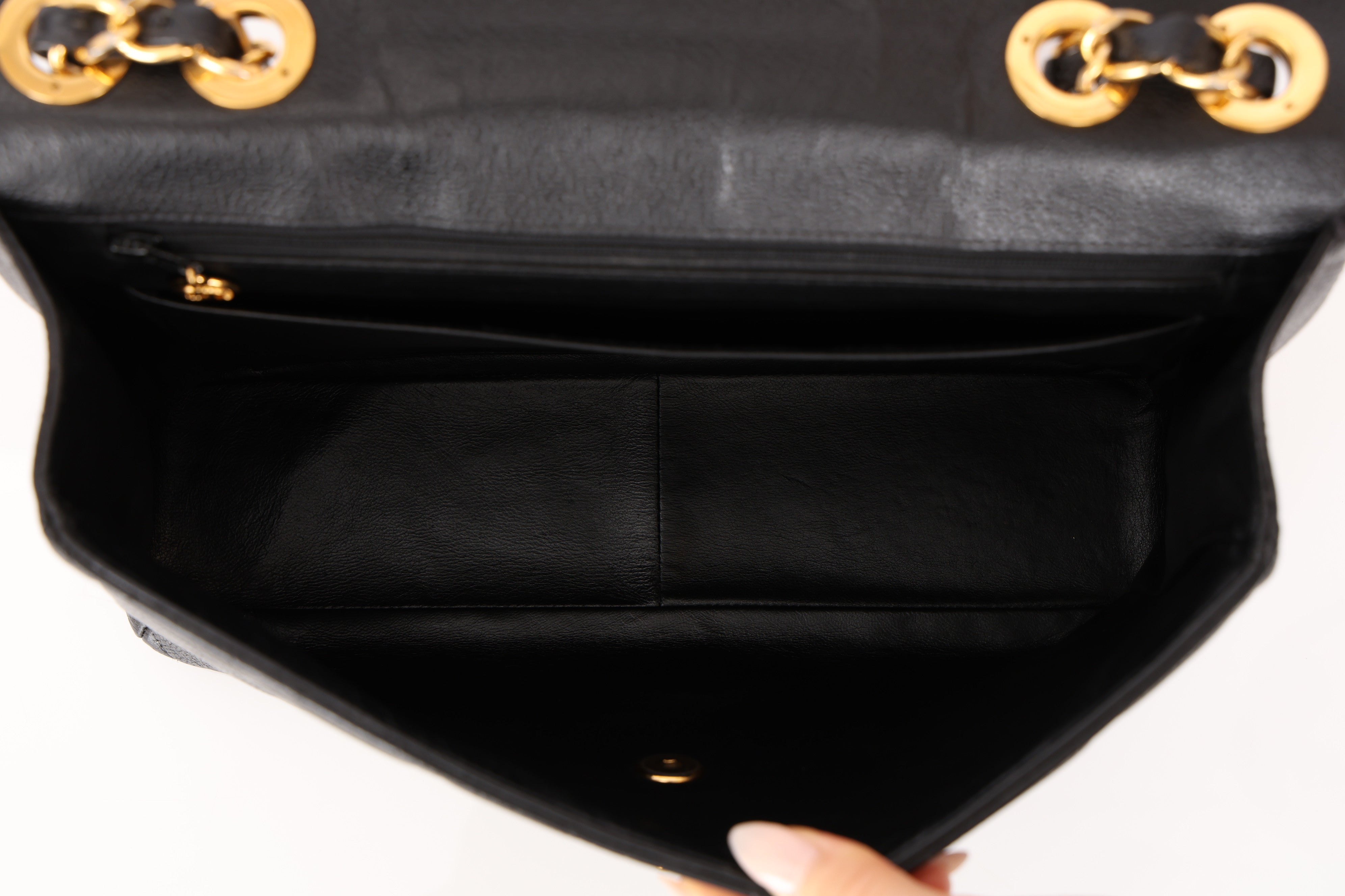 Chanel 2001 Caviar Turnlock Jumbo Classic Single Flap Bag 24K GP