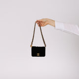 Chanel 2022 Velvet Camellia Cardholder on Chain