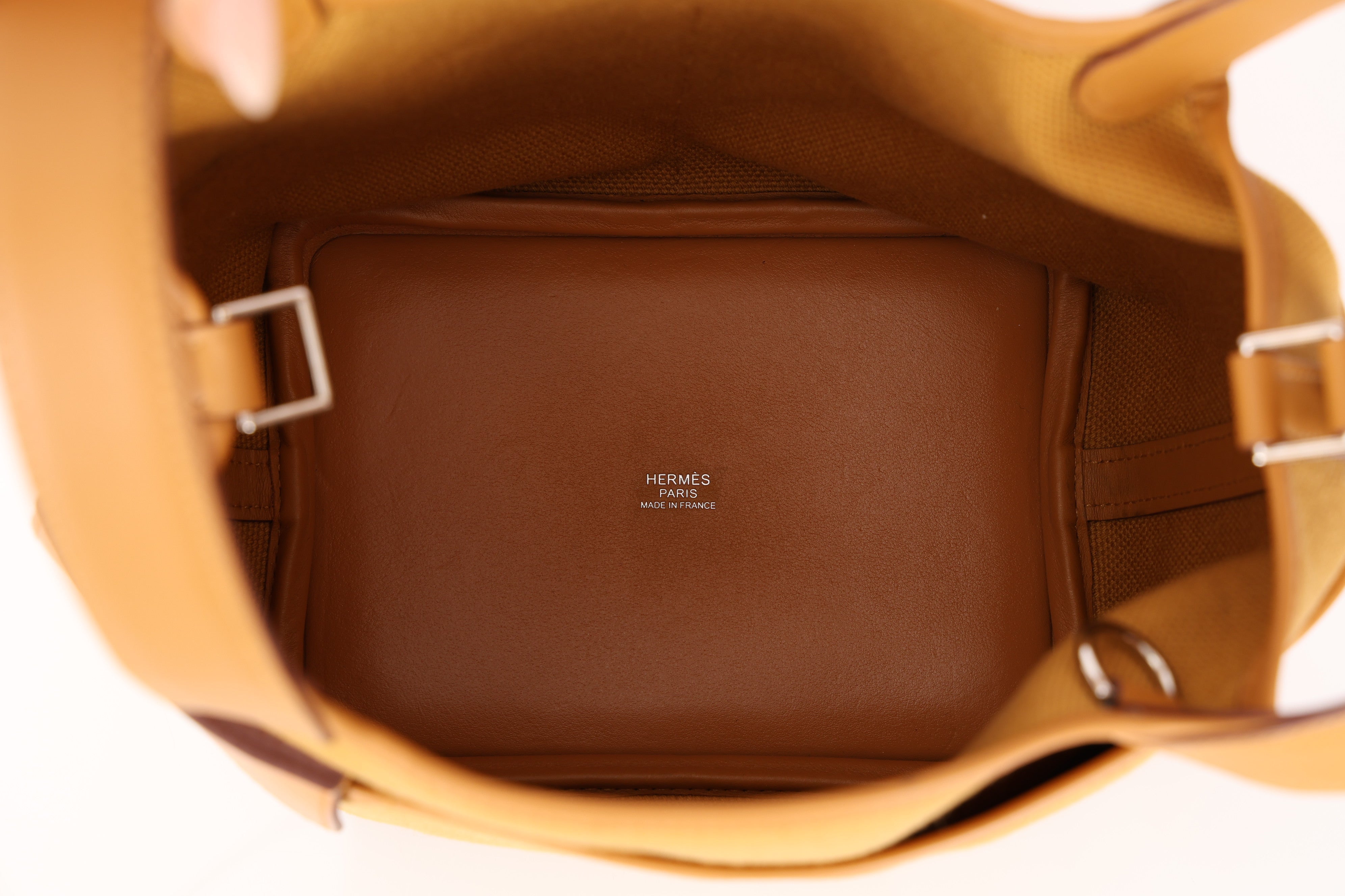 Hermès 2021 Sesame Toile Goeland and Swift Cargo Picotin 18 PHW