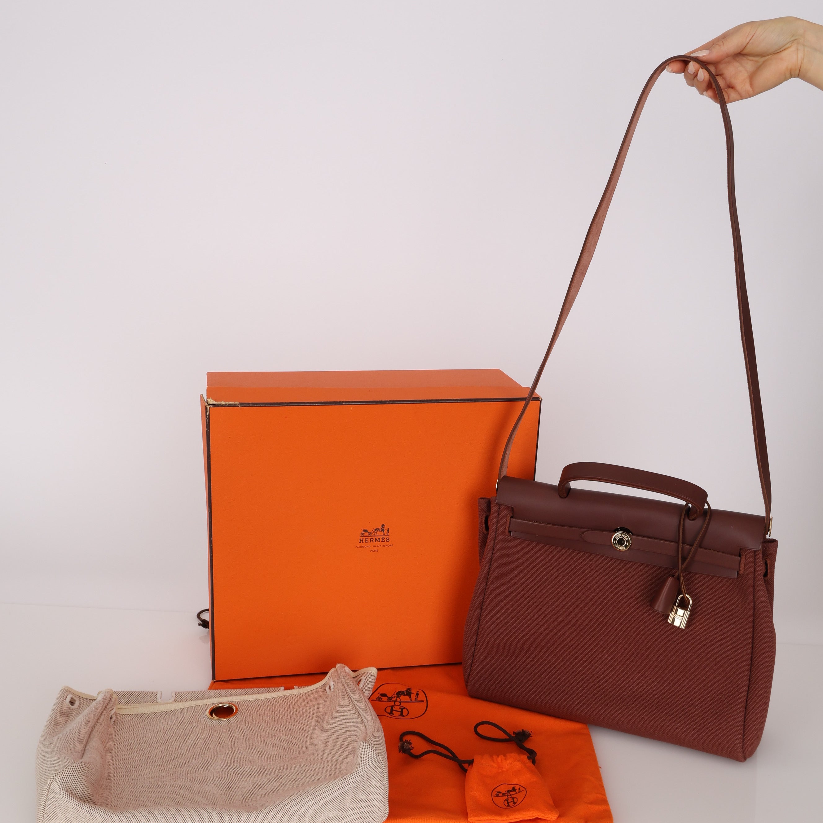 Hermès 2001 Rouge H Toile Officier and Vache Hunter Herbag 31 GHW