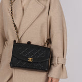 Rare Chanel 1996 Caviar Medium Diana Flap 24K GP