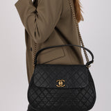 Chanel 2012 Quilted Caviar Country Chic Flap Messenger Bag BGHW