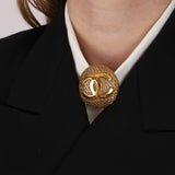 Chanel 1992 CC Oval Woven Brooch 24K GP