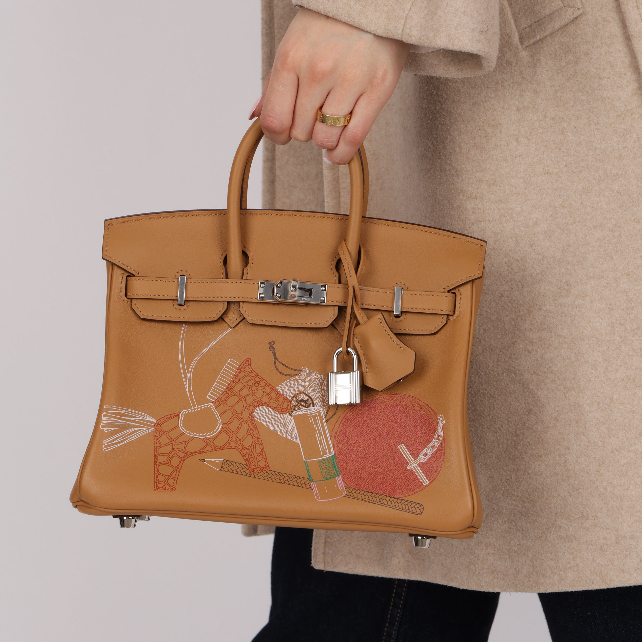 Limited Edition Hermès 2022 Biscuit Swift In and Out Birkin 25 PHW