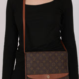 Louis Vuitton Pochette Bordeaux Monogram Canvas