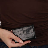 Hermès 2018 Noir Alligator Mississippiensis Calvi Card Case PHW