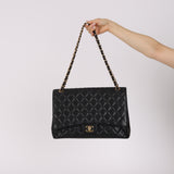 Chanel 2011 Caviar Maxi Classic Single Flap GHW