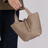 Hermès 2007 Gris Tourterelle Taurillon Clemence Picotin 18 PHW