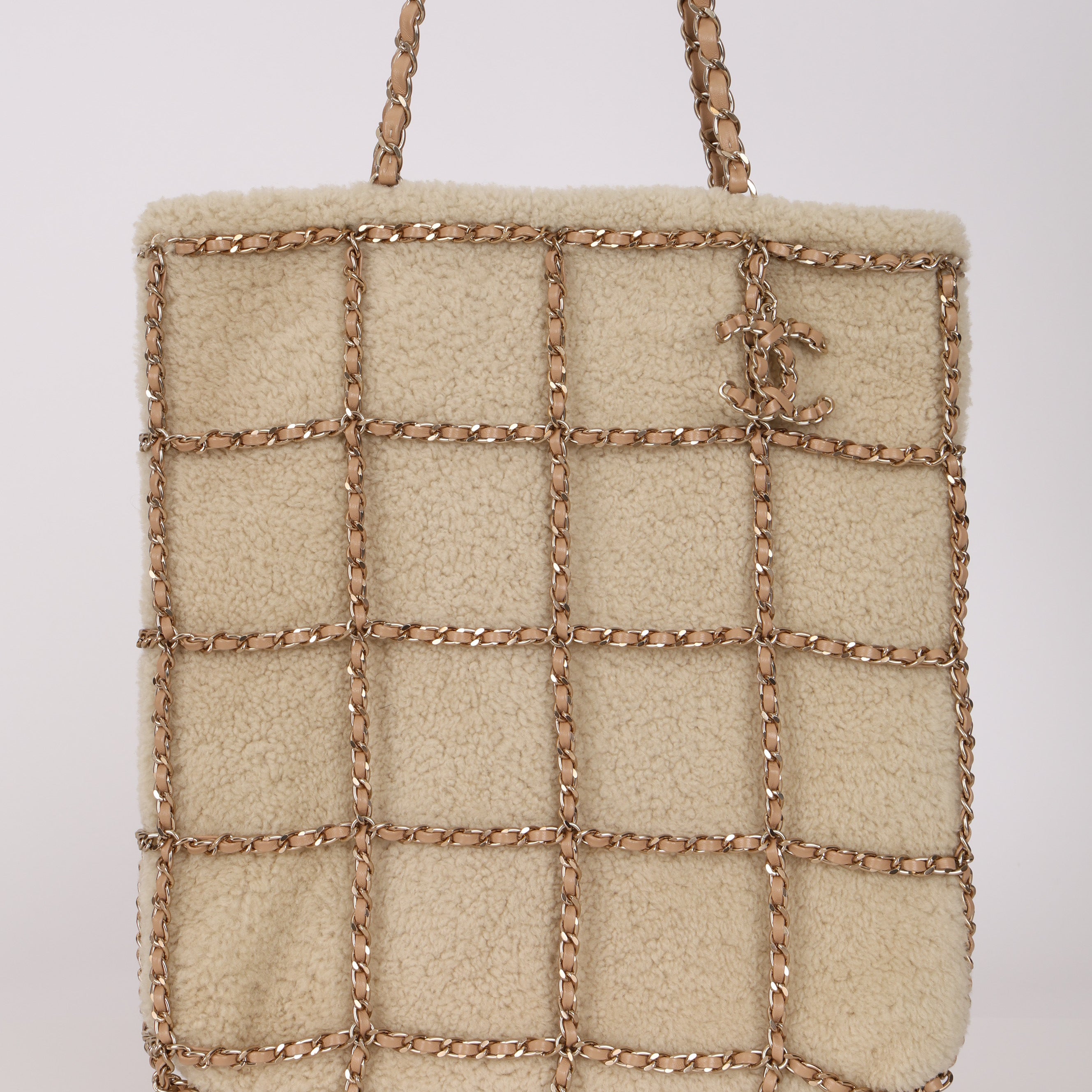 Chanel CC Chain Shopping Tote Shearling 2020 CGHW
