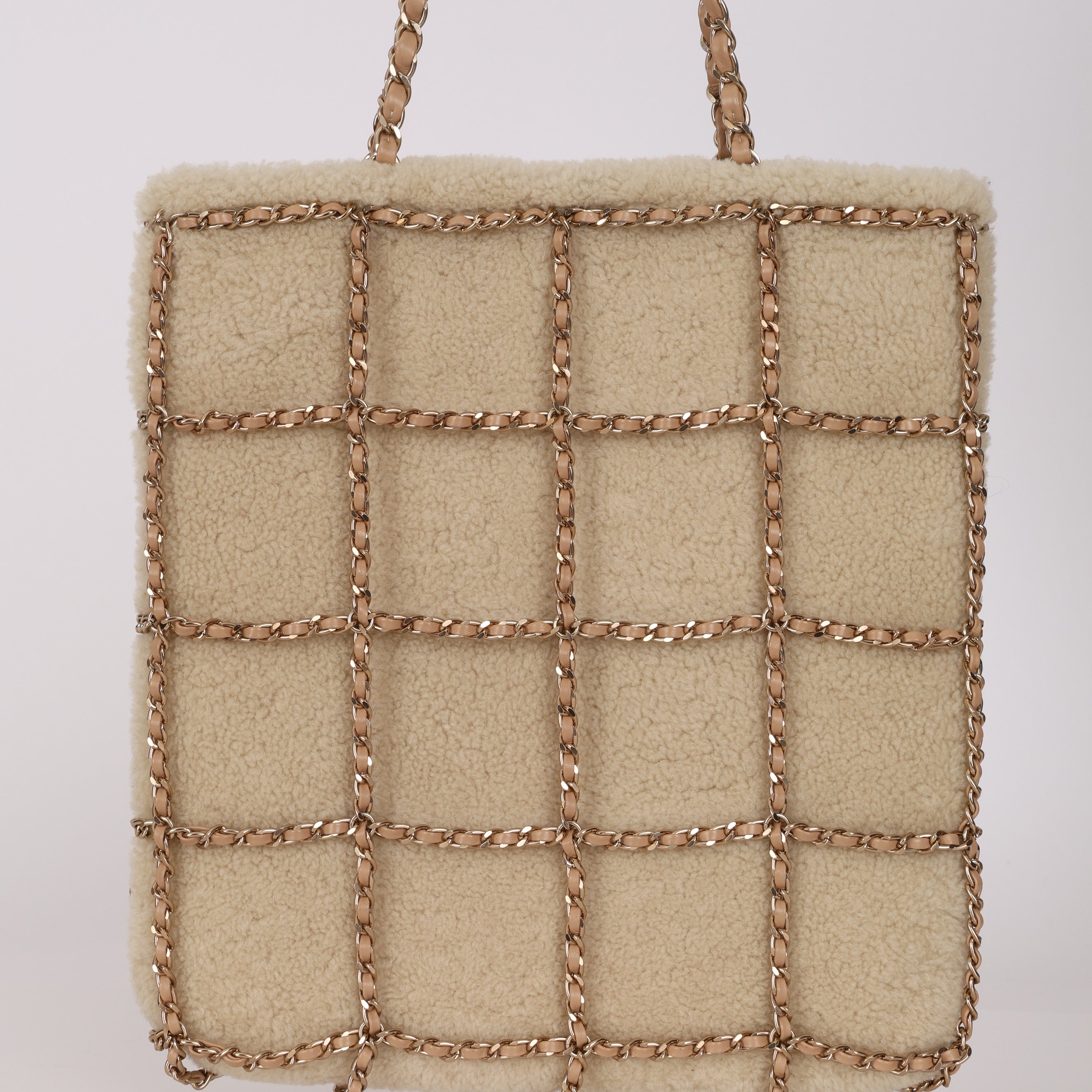 Chanel CC Chain Shopping Tote Shearling 2020 CGHW