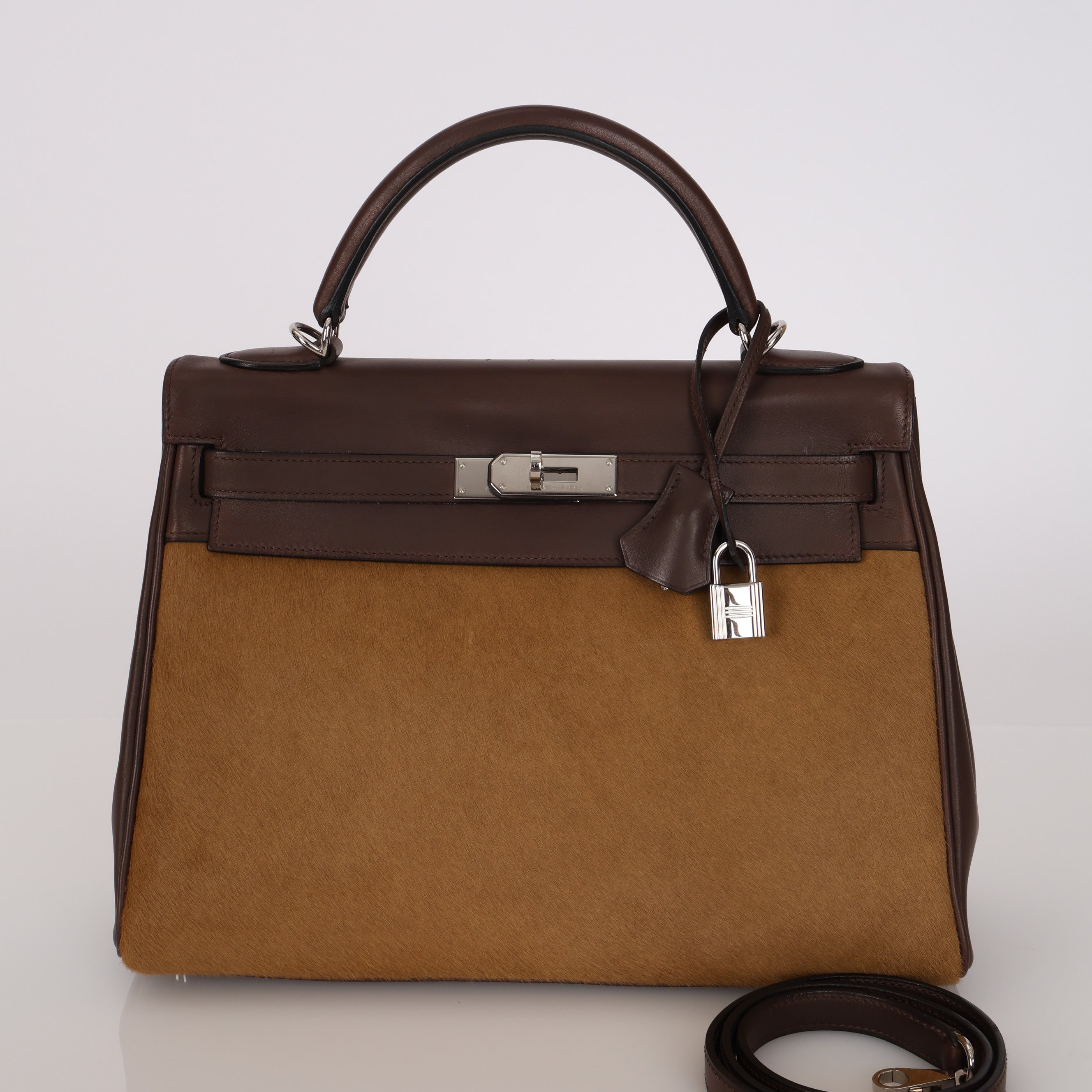 Limited Edition Hermès 2007 Ebene Vautour Evercalf and Blond Troika Kelly 32 PHW