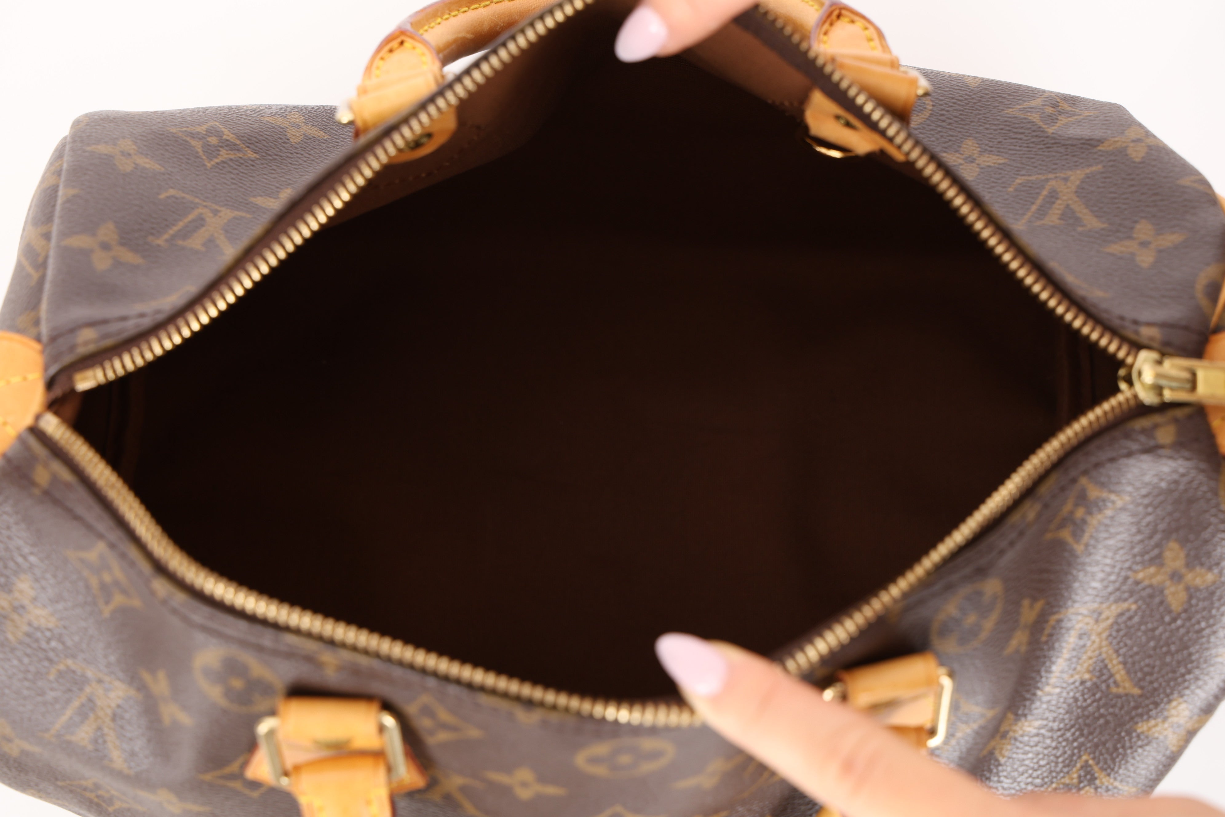 Louis Vuitton Monogram Speedy 30