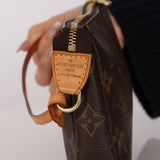 Louis Vuitton 2002 Monogram Pochette
