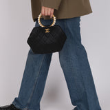 Chanel 2021 Lambskin Pearl Crown Clutch