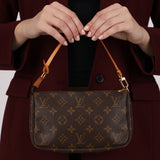 Louis Vuitton 2002 Monogram Pochette