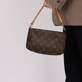 Louis Vuitton 2000 Monogram Pochette