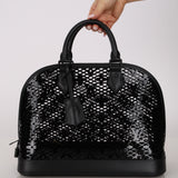 Runway Louis Vuitton 2022 Monogram Lace Alma PM