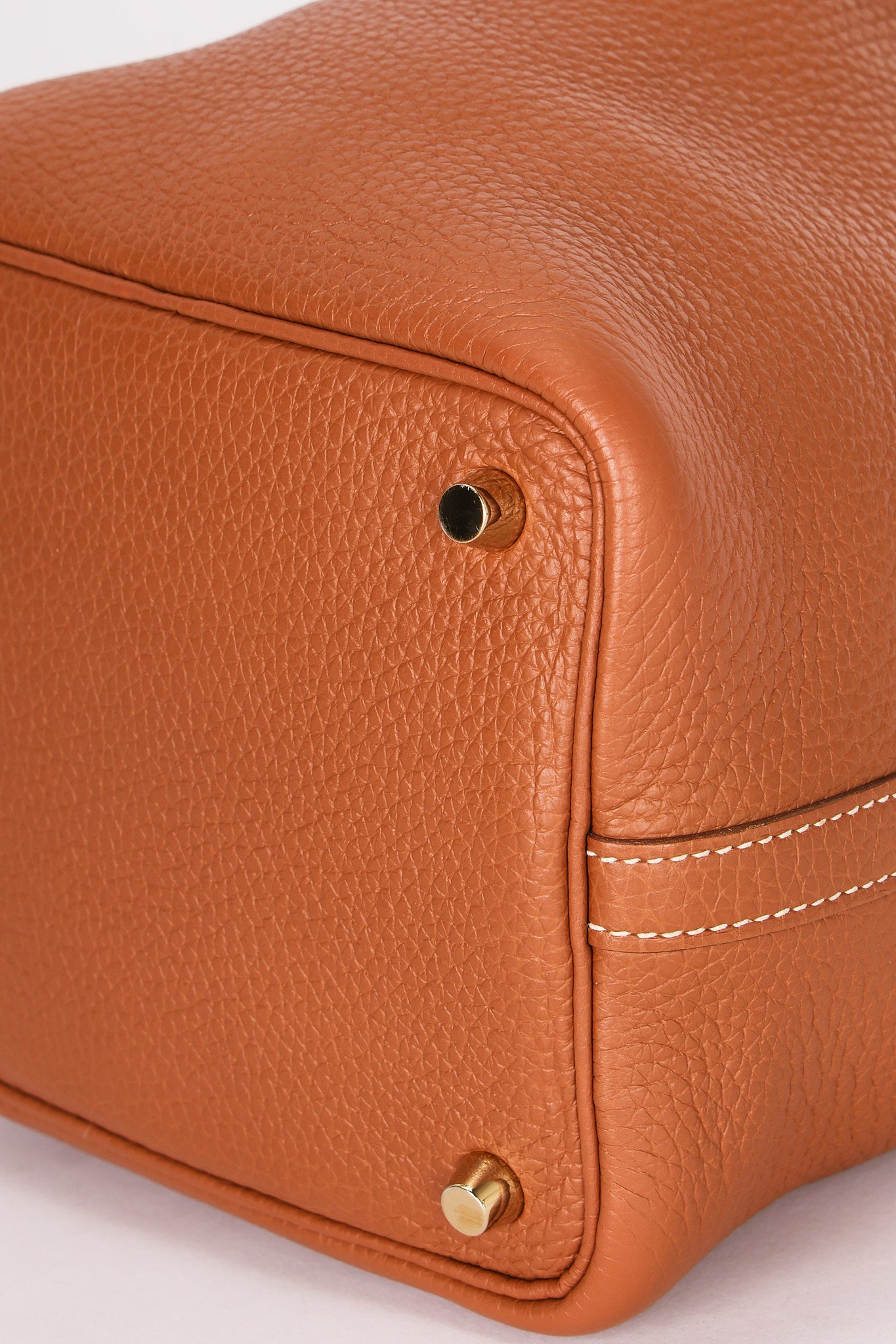 Hermès Picotin 18 Gold Clemence 2017 GHW - Drop 55