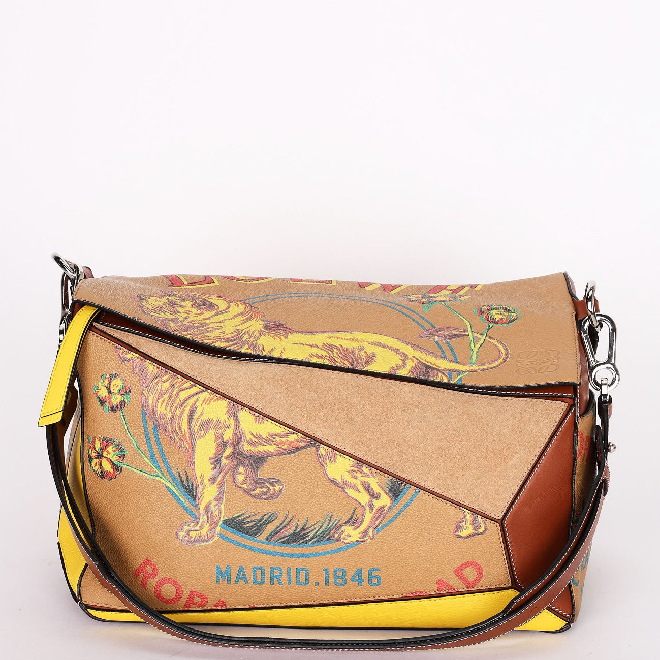 Loewe Large Puzzle Bag Tiger Design