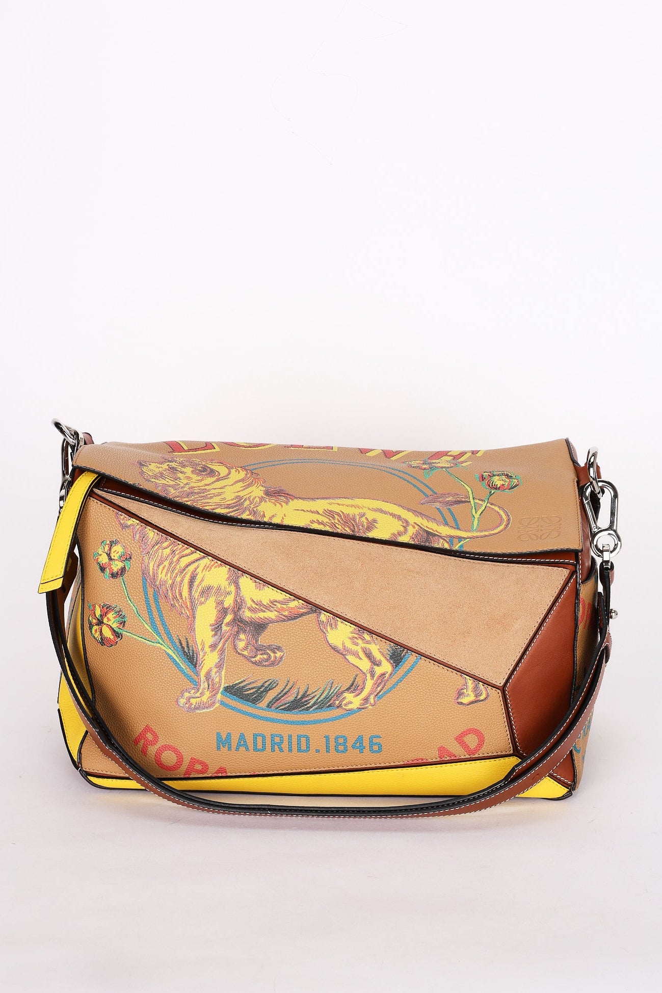 Loewe Large Puzzle Bag Tiger Design