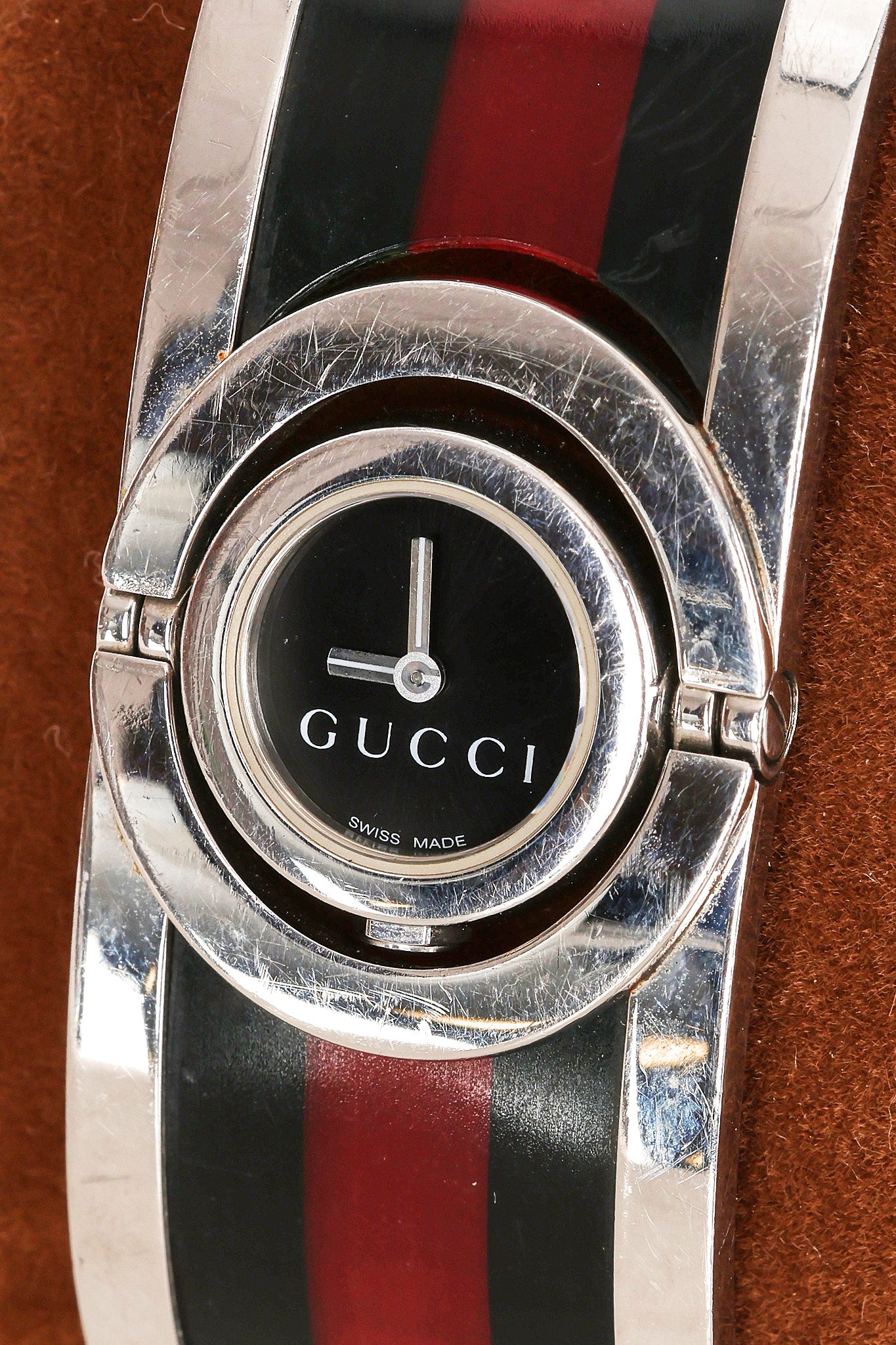 Gucci Twirl Bangle Quartz Watch - Silver-Tone, Red/Green Web Bezel 16mm