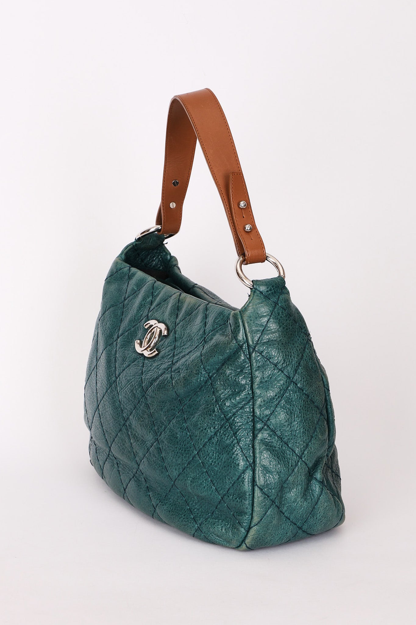 Chanel Shoulder Bag Teal Crinkled Calfskin SHW
