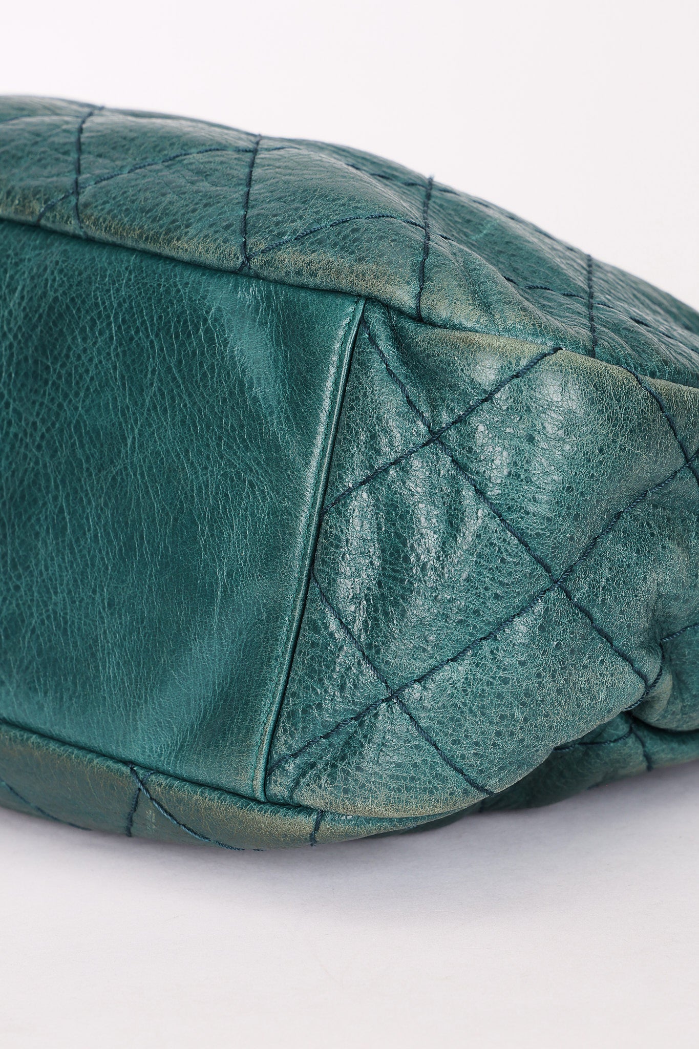 Chanel Shoulder Bag Teal Crinkled Calfskin SHW