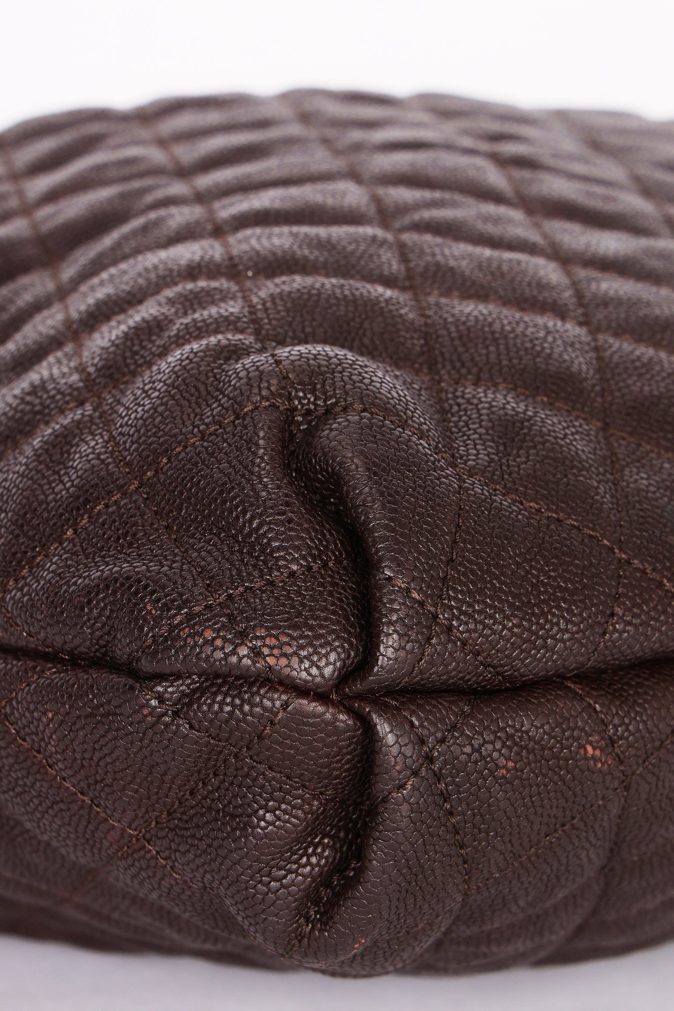 Chanel Large Elastic Shoulder Bag Dark Brown Glazed Caviar 2009 GMHW