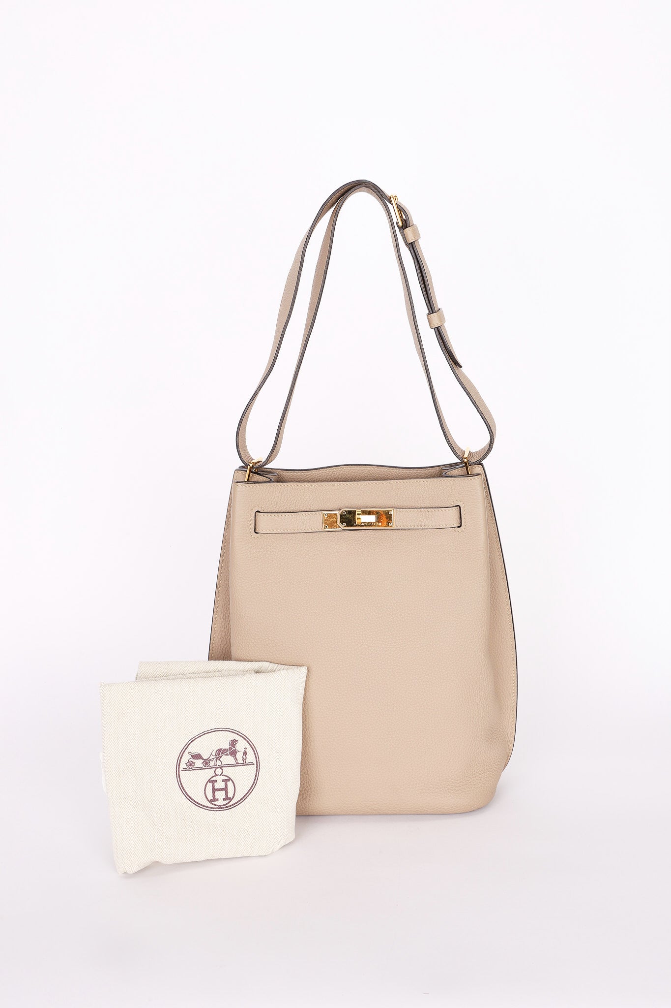 Hermès So Kelly 22 Shoulder Bag Etoupe Clemence GHW