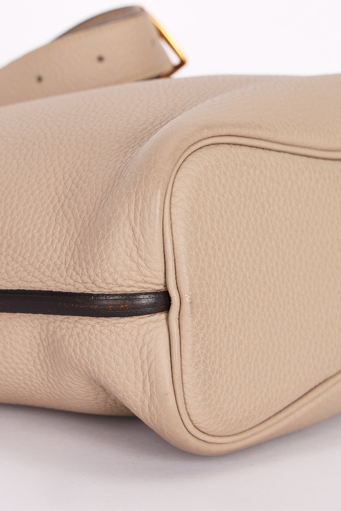 Hermès So Kelly 22 Shoulder Bag Etoupe Clemence GHW
