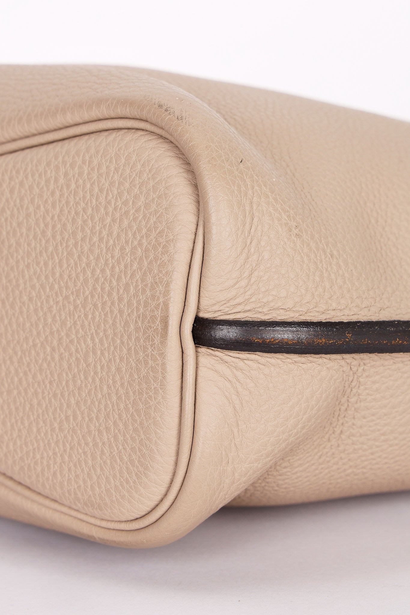 Hermès So Kelly 22 Shoulder Bag Etoupe Clemence GHW