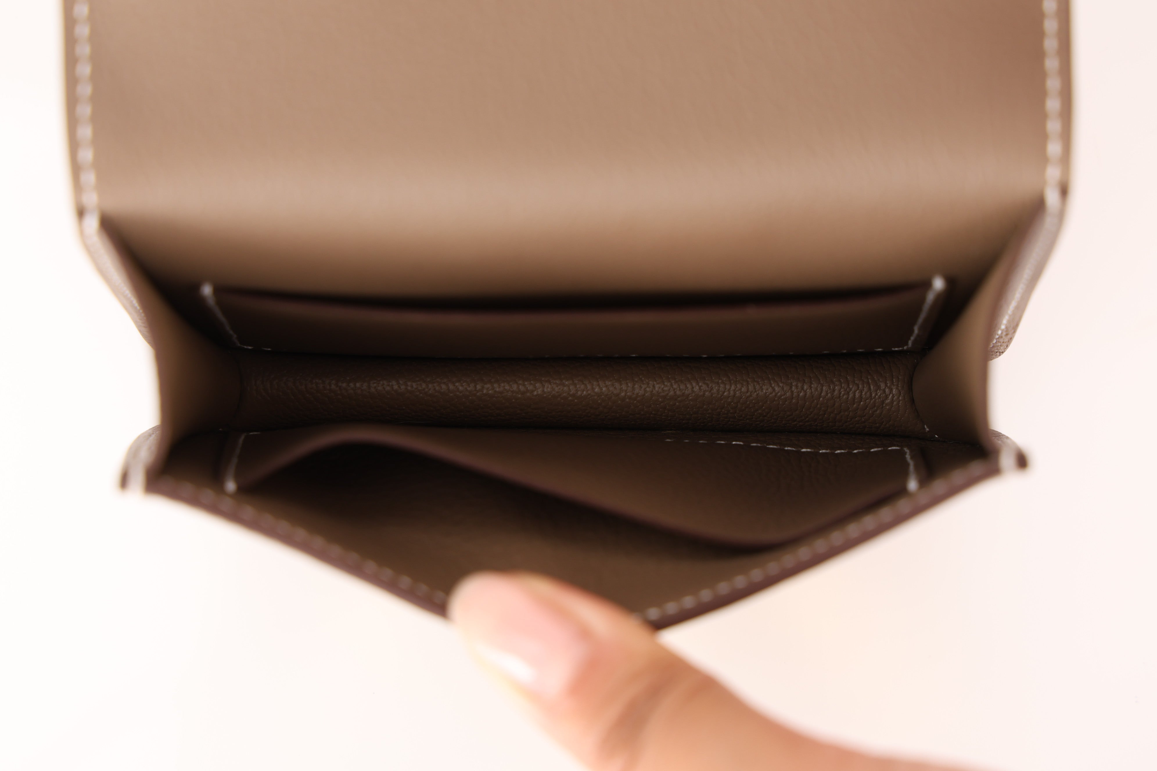 Hermès Constance Slim Wallet Naturel Epsom GHW